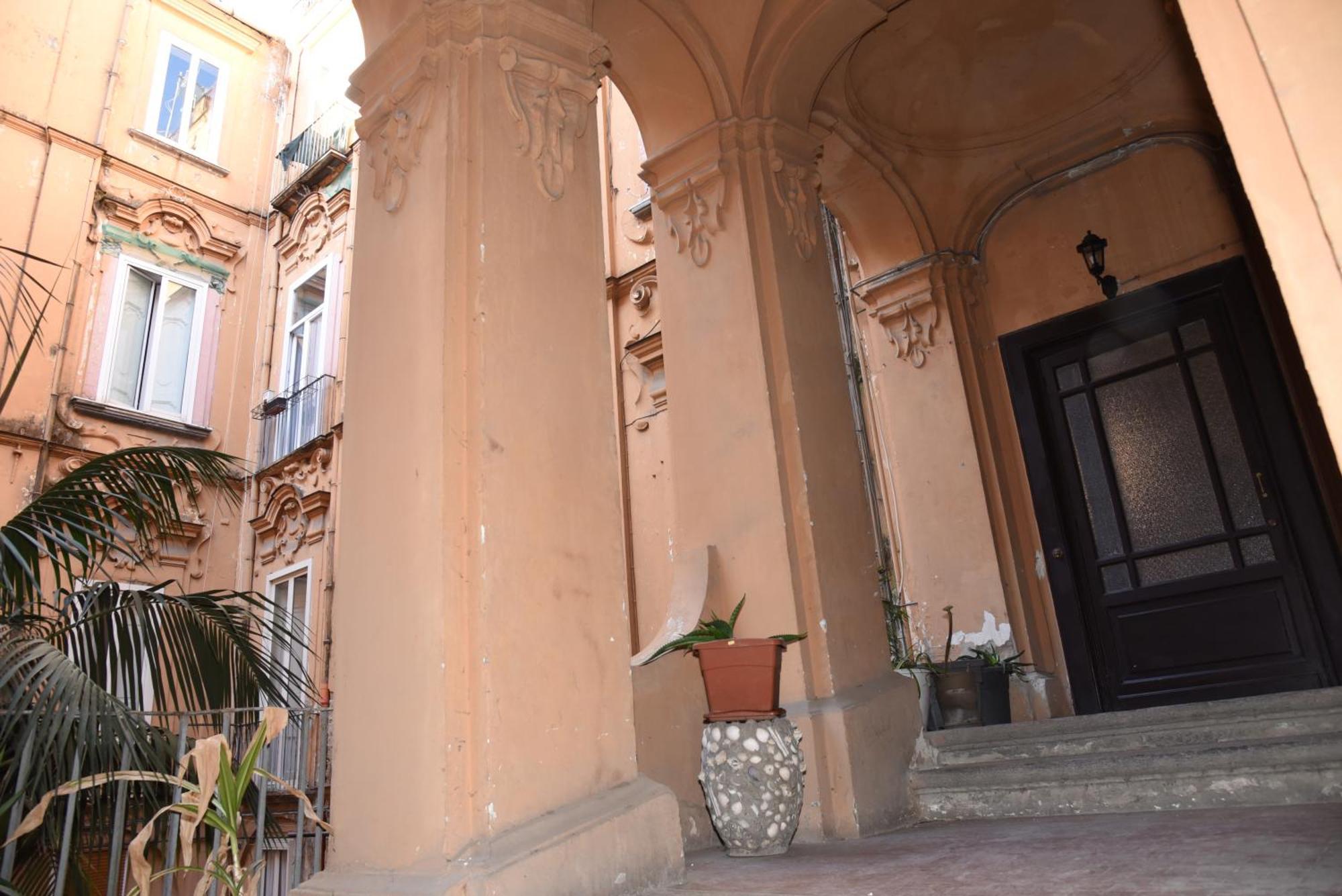 Costigliola Baroque Palace Flat Next Mann Museum 나폴리 외부 사진